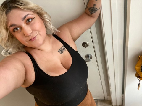 Free access to @tits.andtatts_free (FreeBri) Leaked OnlyFans 

 picture 2
