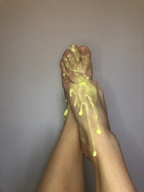 titsandtoes.614 OnlyFans Leak 

 picture 2