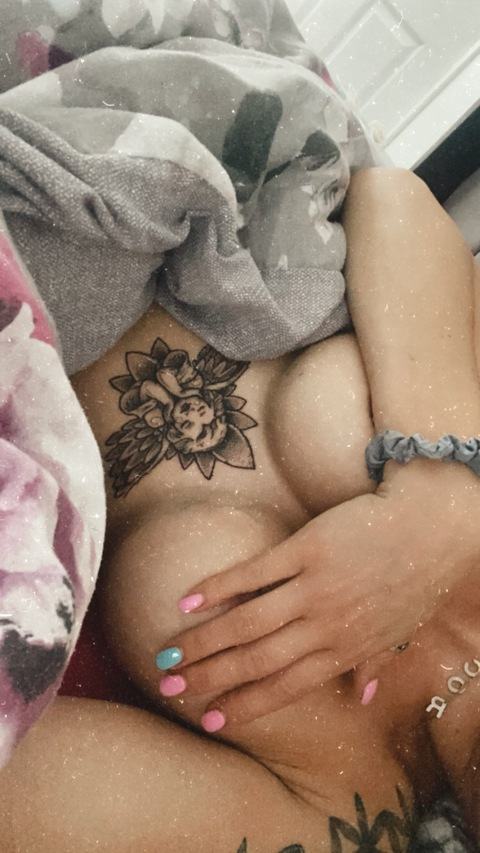 titssandtatts (Tits’n’Tatts) free OnlyFans content 

 picture 2