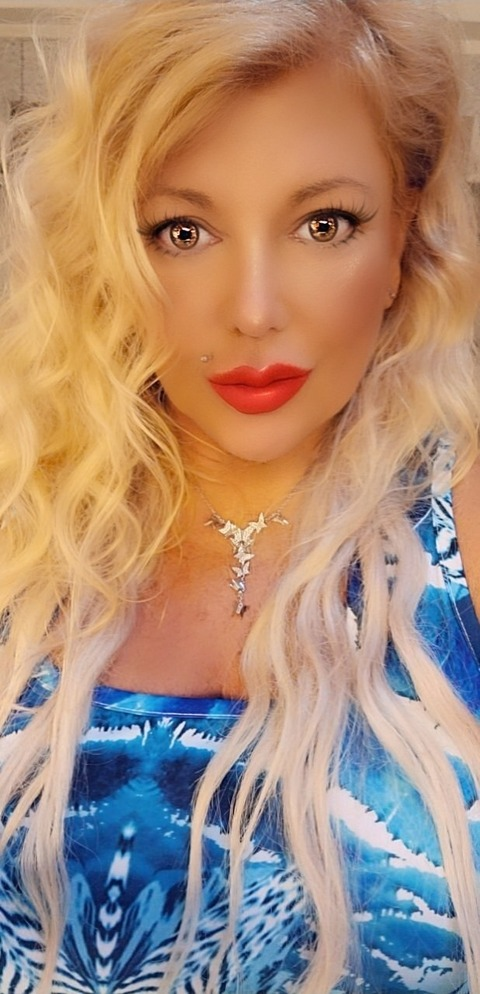Download tnfavmilf OnlyFans content for free 

 picture 2