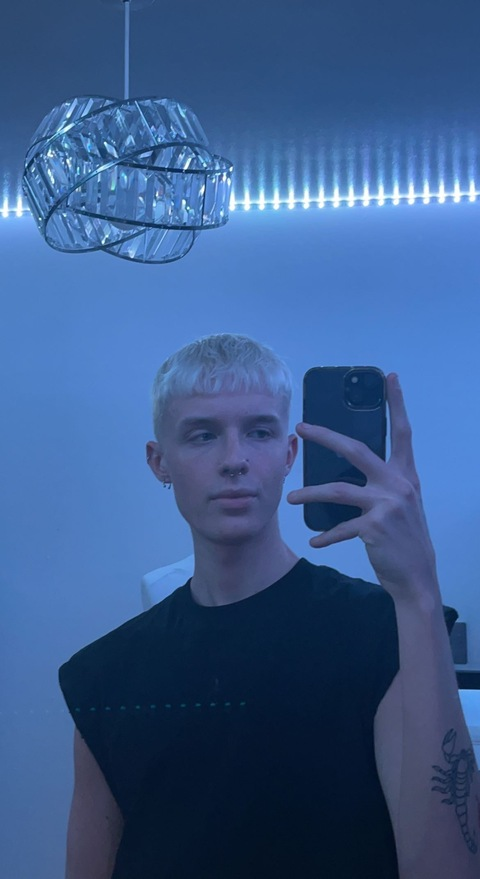 View tomjgraham (tom graham) OnlyFans 67 Photos and 87 Videos leaked 

 picture 2