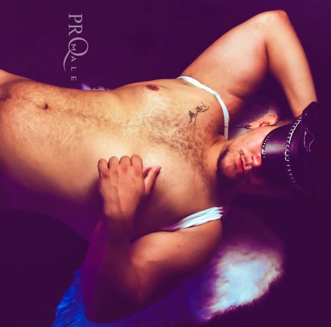 View tomoffin00 (Tomas Rico 🇵🇷) OnlyFans 132 Photos and 36 Videos for free 

 picture 2