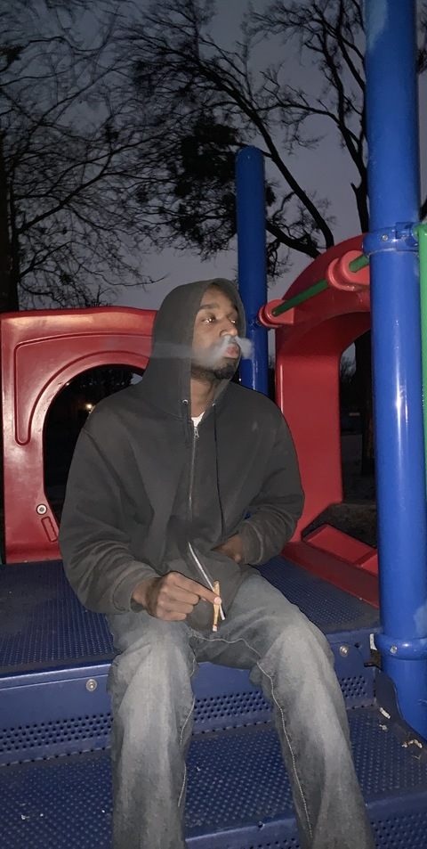 View Tonio 🤟🏾 (toniozooted) OnlyFans 18 Photos and 74 Videos gallery 

 picture 2