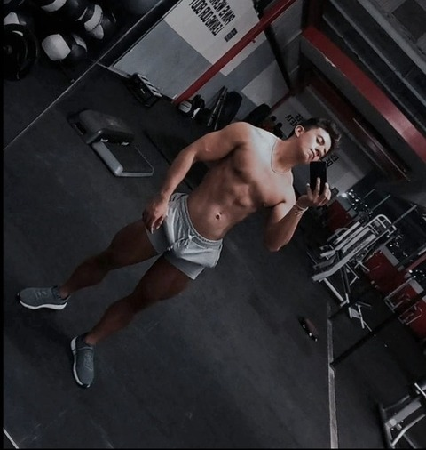 View Tonny Kross Oficial (tonnykrosscdmx) OnlyFans 34 Photos and 6 Videos leaked 

 picture 2