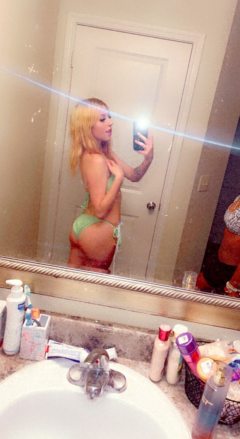 toosexy4you (Kaykaybish) OnlyFans Leaked Videos and Pictures 

 picture 2