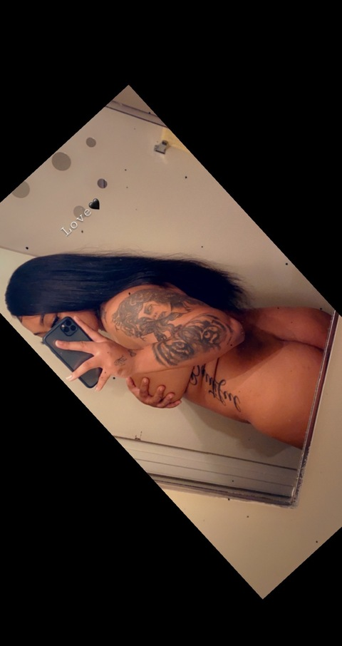toriredd22 OnlyFans Leaked (9 Photos and 30 Videos) 

 picture 2