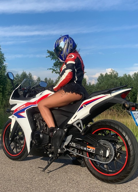 torivikkfree OnlyFans Leaks 

 picture 2