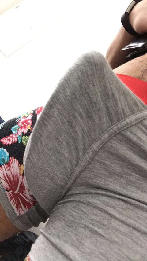 toweli (JR) free OnlyFans content 

 picture 2