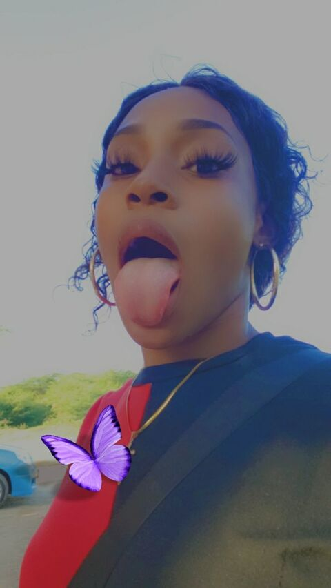 toxicshani (Shanni 🤤💦) OnlyFans Leaked Pictures and Videos 

 picture 2