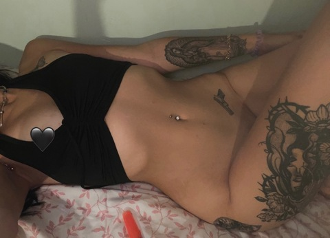 toyperra OnlyFans Leak 

 picture 2