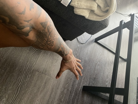 View DB (trendydb) OnlyFans 95 Photos and 55 Videos for free 

 picture 2