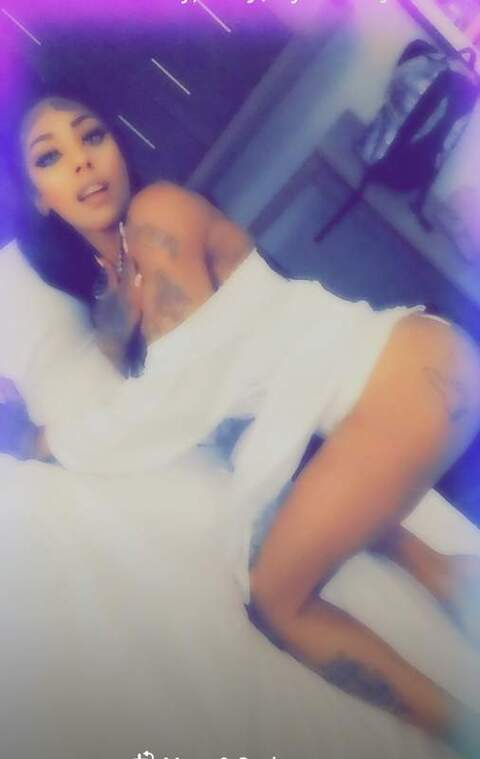 Onlyfans free trillakell25 

 picture 2