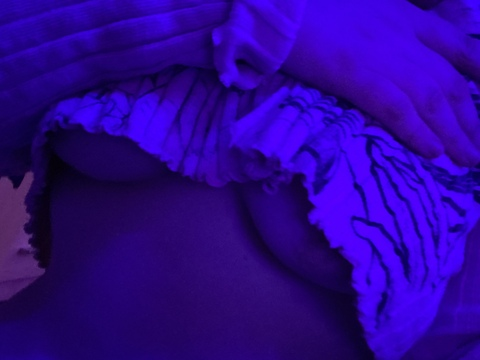 View Trippie Hippie☮️💖 (trippiehippie.x) OnlyFans 0 Photos and 0 Videos gallery 

 picture 2