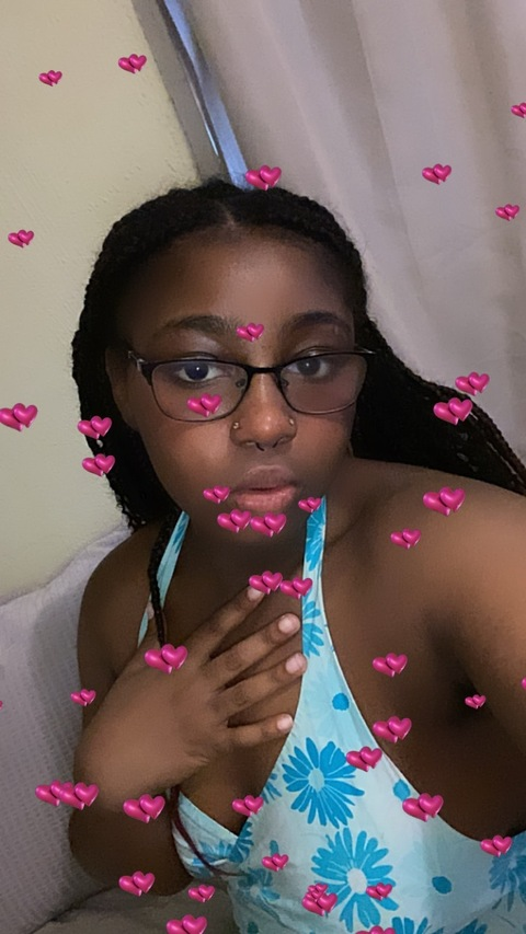 Download trippysapphire OnlyFans videos and photos for free 

 picture 2