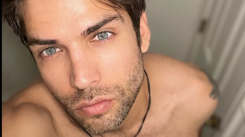 @tristan_vh leak Onlyfans photos for free 

 picture 2