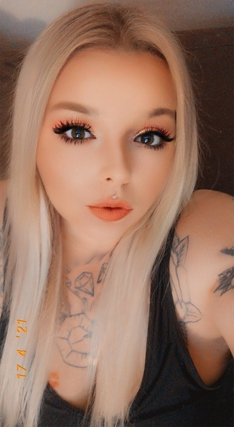 trixox OnlyFans Leaks (27 Photos and 25 Videos) 

 picture 2