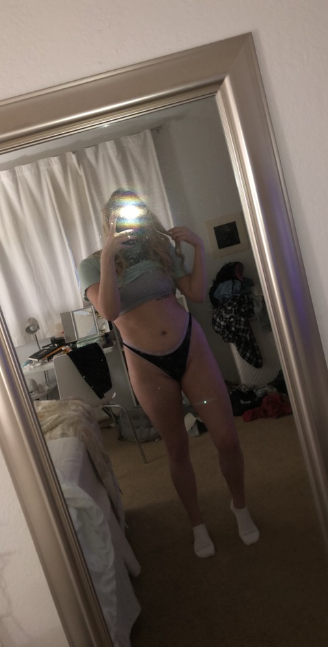 trulyxsweet OnlyFans Leak (72 Photos and 25 Videos) 

 picture 2