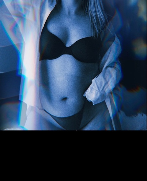 Onlyfans leak tsunamimami22 

 picture 2