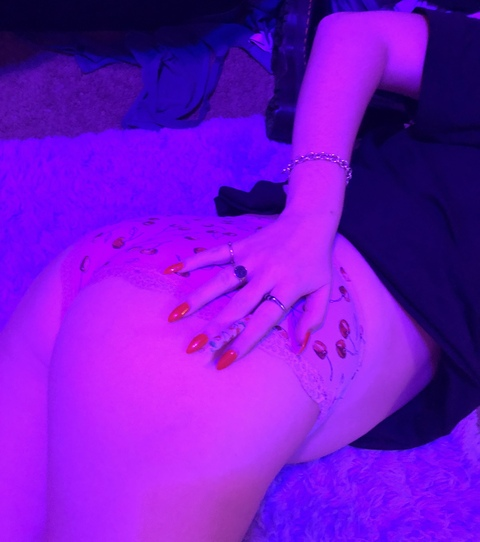 Onlyfans free content tushy420 

 picture 2