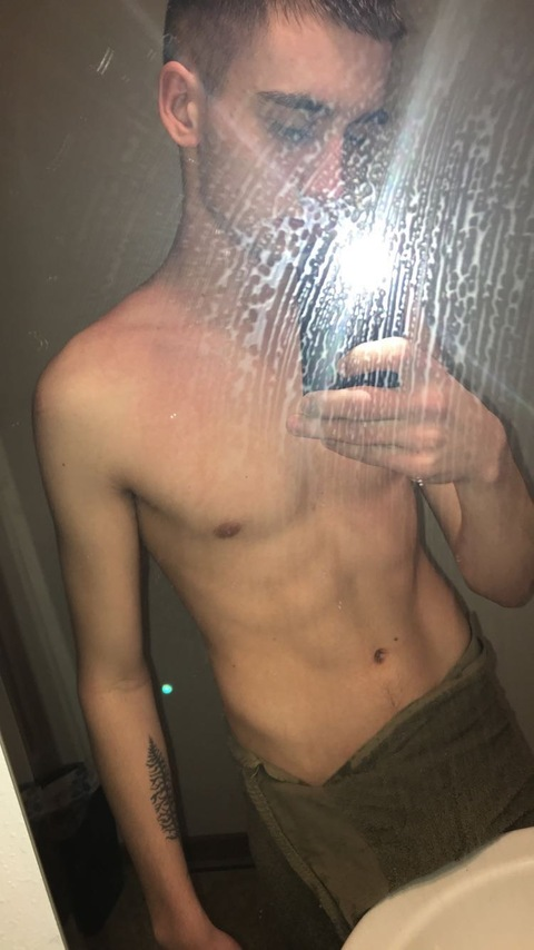@twink-tommy leak Onlyfans content free 

 picture 2