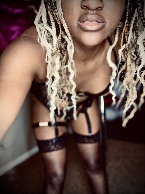 twistedgoddess OnlyFans Leaked Photos and Videos 

 picture 2