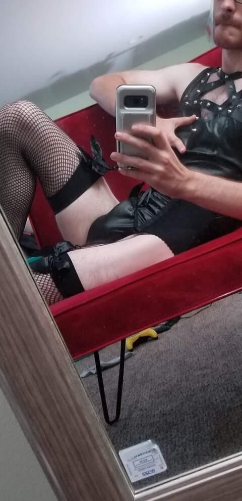 View u1005se8 OnlyFans content for free 

 picture 2