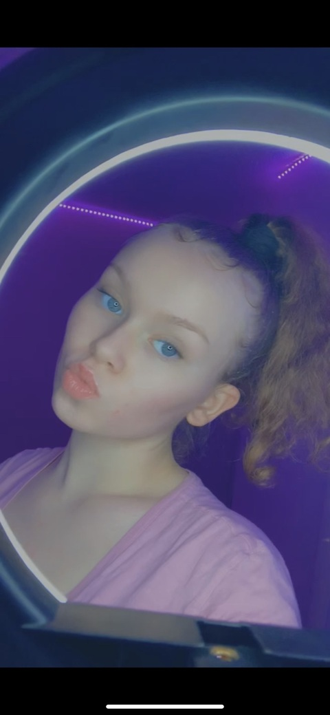 u108868856 OnlyFans Leaks (17 Photos and 2 Videos) 

 picture 2