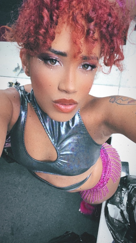 View u112000918 (YassmineExclusiveWorldxxx) OnlyFans 64 Photos and 41 Videos for free 

 picture 2