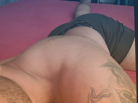u136683575 OnlyFans Leak (1 Photos and 1 Videos) 

 picture 2