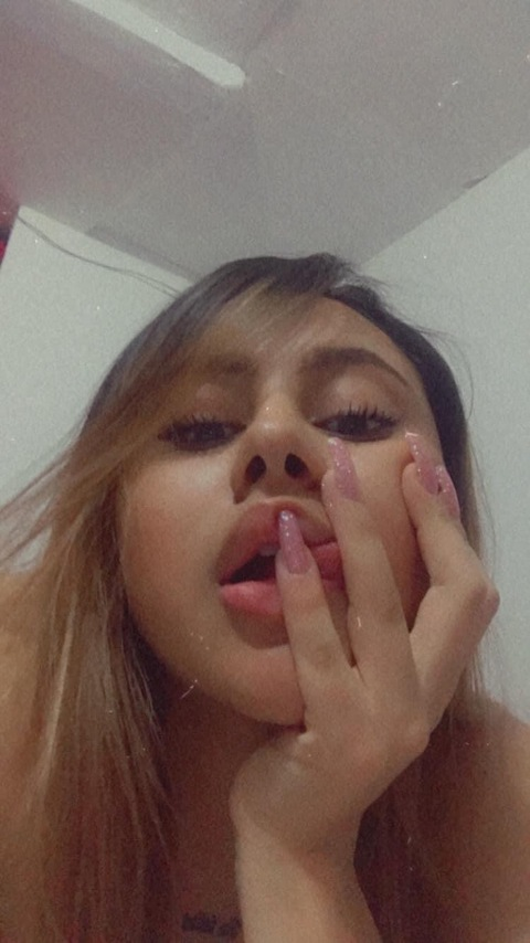 View u144892578 (LucyBi) OnlyFans 3 Photos and 1 Videos gallery 

 picture 2