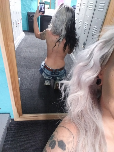 u150046296 (Beth P) free OnlyFans Leaks 

 picture 2