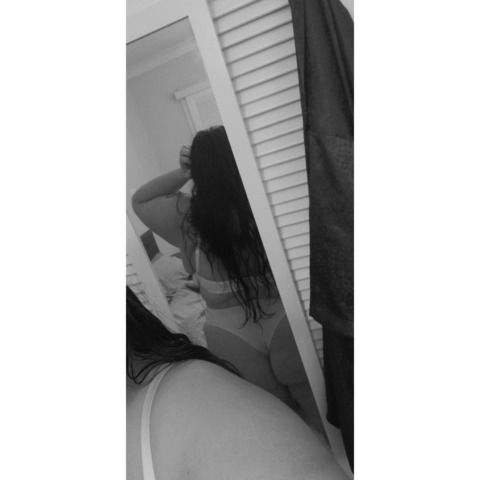 u152882633 (Natalie Thistleton) free OnlyFans Leaked Content 

 picture 2