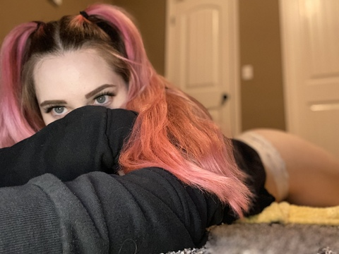 u156455007 (MissyPeach) OnlyFans Leaked Videos and Pictures 

 picture 2
