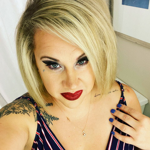 View Christa Moffitt (u156727856) OnlyFans 12 Photos and 0 Videos leaks 

 picture 2
