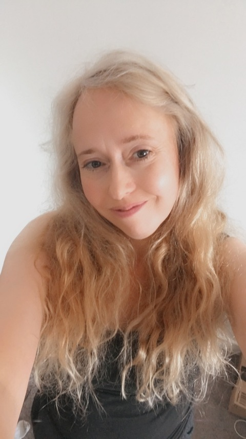 View u161693855 OnlyFans content for free 

 picture 2