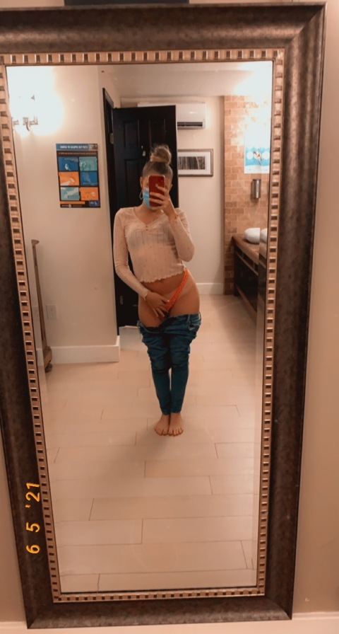 u162806871 (Desiree) OnlyFans content 

 picture 2