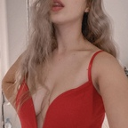 u166465824 (kissminbi) OnlyFans Leaks 

 picture 1