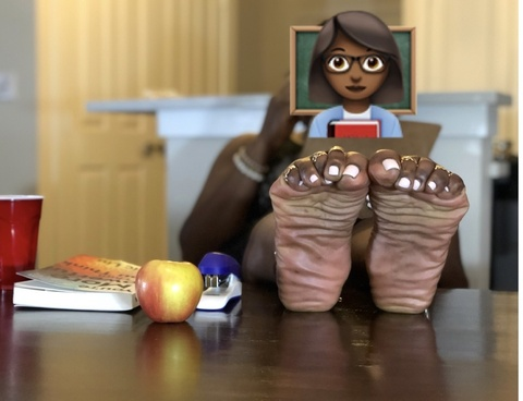 u16688186 (Chocolatepiggies77) free OnlyFans Leaked Pictures and Videos 

 picture 2