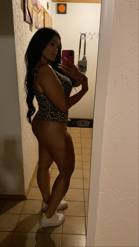 View u181215063 (Babsibooty) OnlyFans 3 Photos and 1 Videos leaked 

 picture 2
