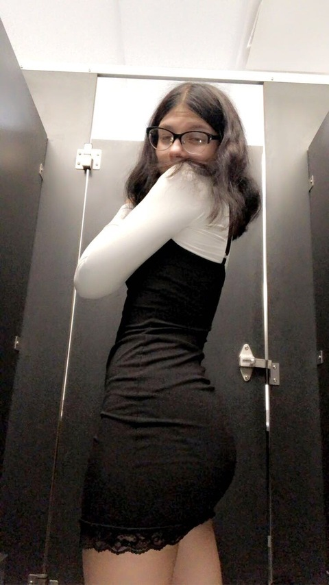 Download u182465773 OnlyFans videos and photos for free 

 picture 2