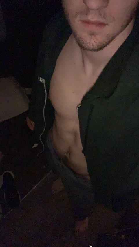 u185262613 OnlyFans Leaks 

 picture 2