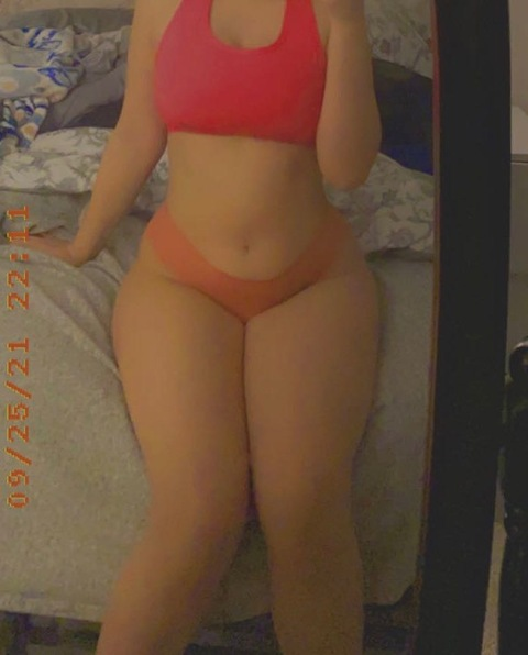 u185563027 OnlyFans Leaked (5 Photos and 2 Videos) 

 picture 2