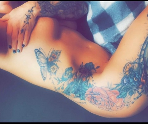 View Alasandra (u195945010) OnlyFans 21 Photos and 6 Videos leaks 

 picture 2