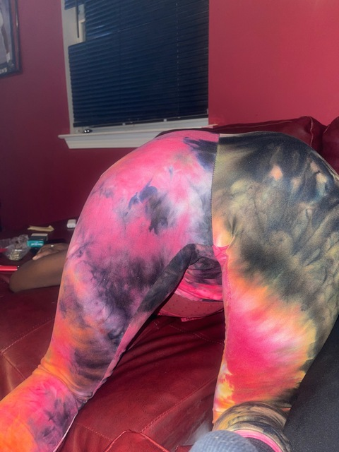 View #1SquïrtQueen 👸 (u209979605) OnlyFans 42 Photos and 32 Videos for free 

 picture 2
