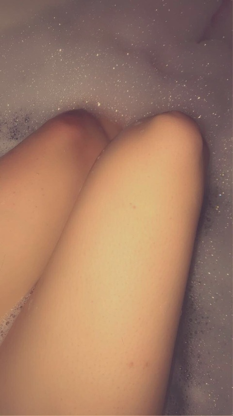 View SMOKAHONTASSTAR (u212214074) OnlyFans 10 Photos and 0 Videos for free 

 picture 2