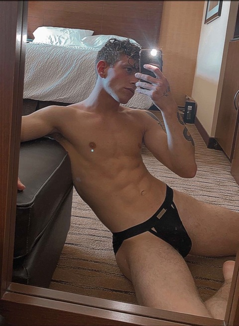 u212888488 OnlyFans Leaked 

 picture 2