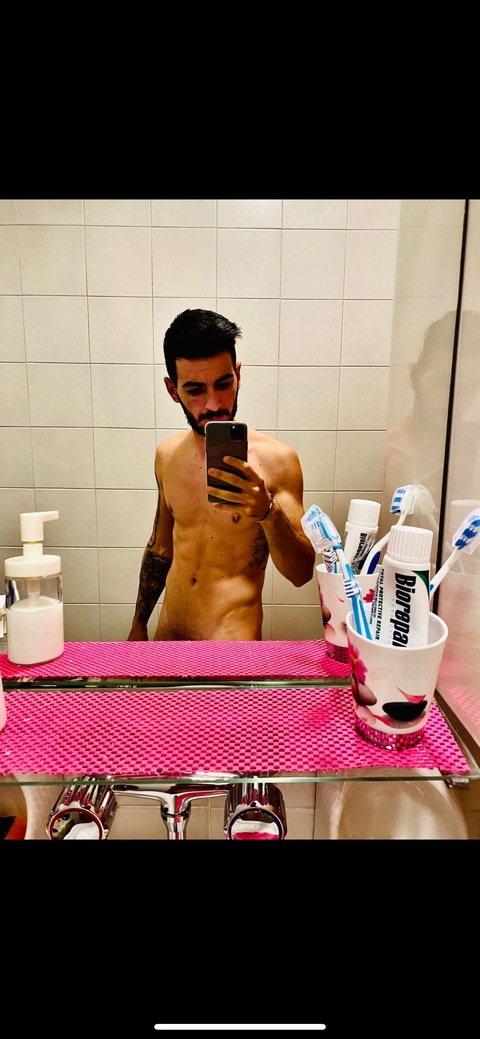 u22295387 (Mark) free OnlyFans Leaked Pictures & Videos 

 picture 2