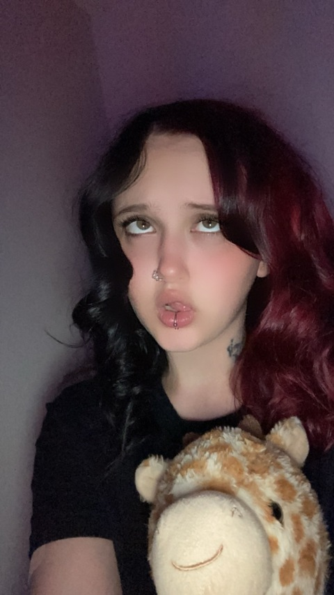 u225432644 OnlyFans Leaked Photos and Videos 

 picture 2