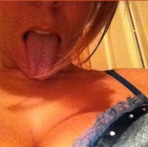 u241277945 (Francesca Cervelli) OnlyFans Leaked Content 

 picture 2