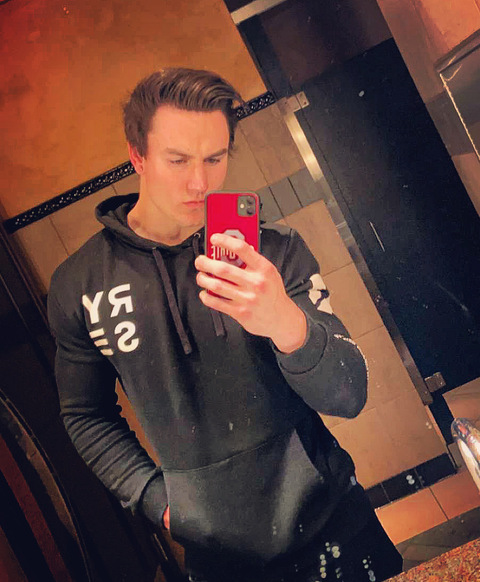 u24871755 OnlyFans Leak 

 picture 2